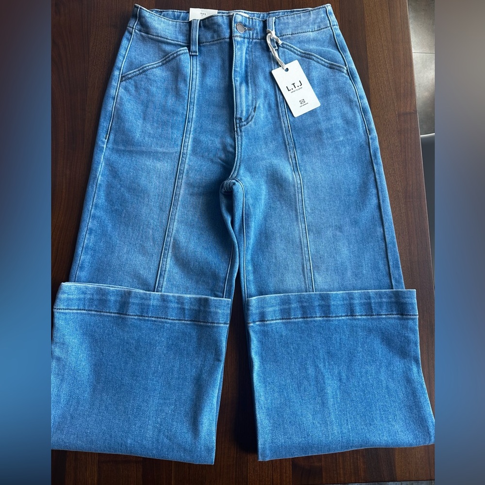 LTJ Paola Wide Leg Seam Lines Jeans
